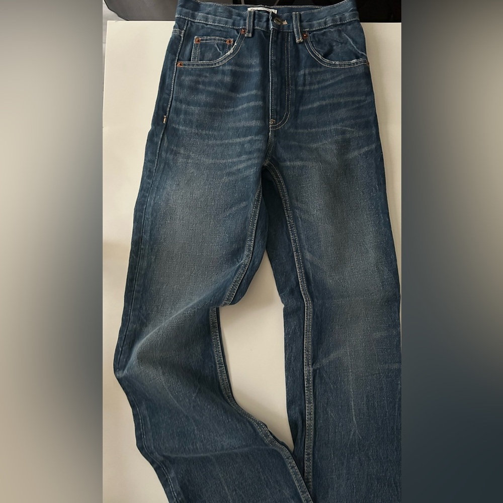 Zara Women’s Denim Straight Jeans
